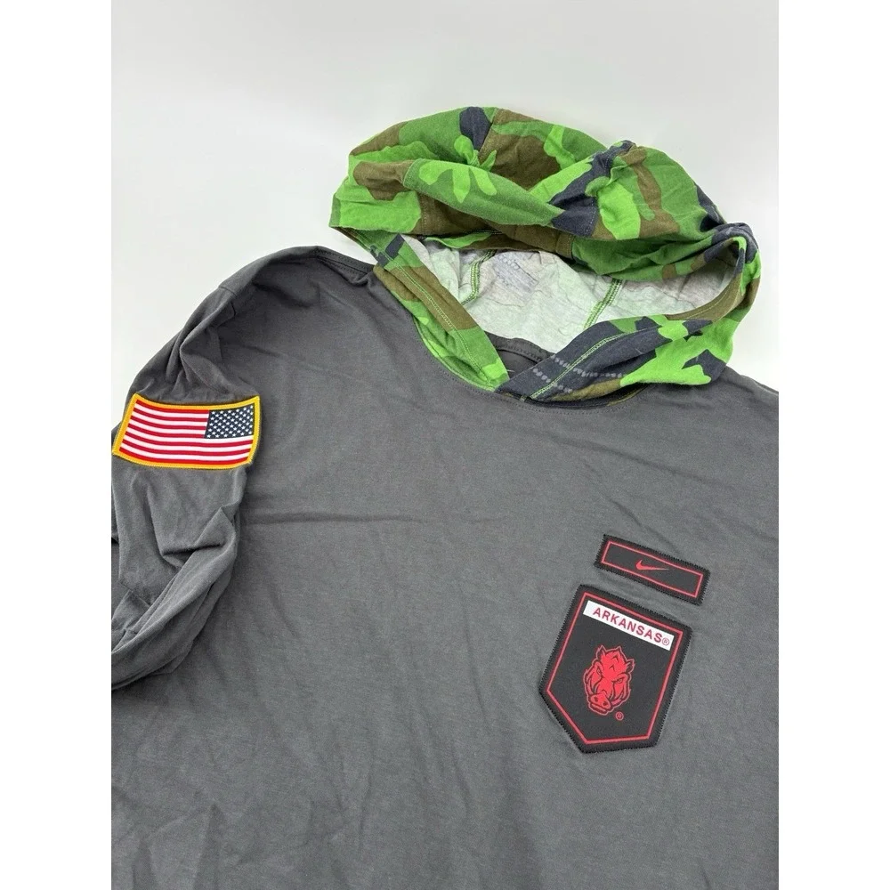 Nike Arkansas Razorbacks Hoodie Shirt Men's Large Camo‎ Hood USA Flag Military